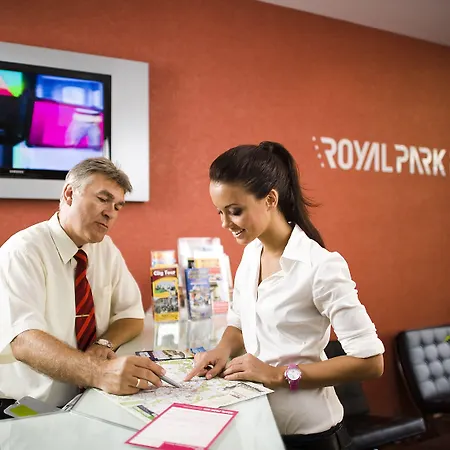 Отель Royal Park Boutique