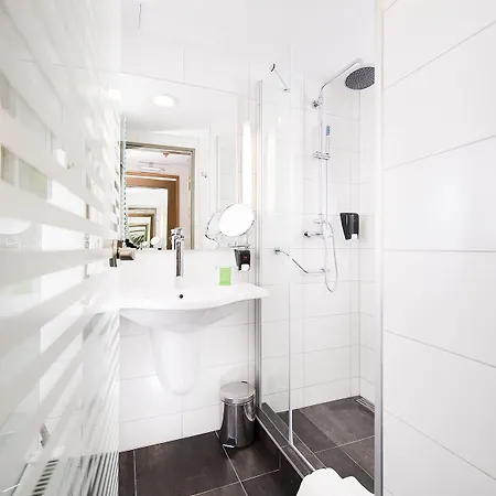 Hotel Royal Park Boutique 4*