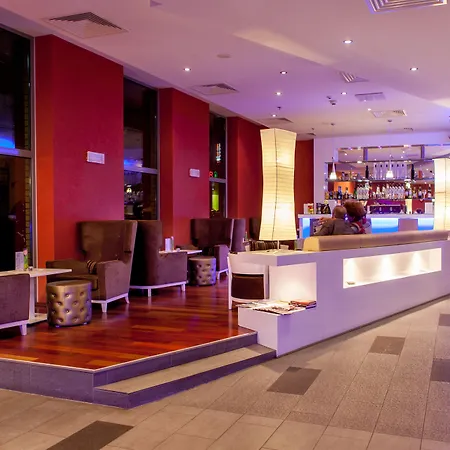 로얄 파크 부티크 호텔