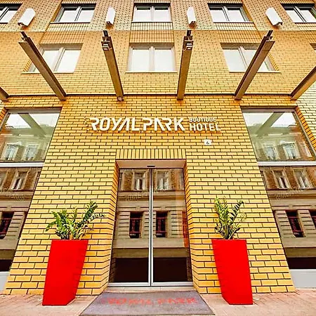 Royal Park Boutique Hotel 4*