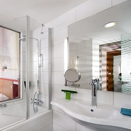 Royal Park Boutique 4*