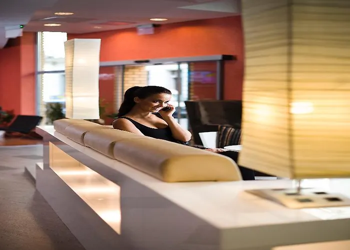 로얄 파크 부티크 4*