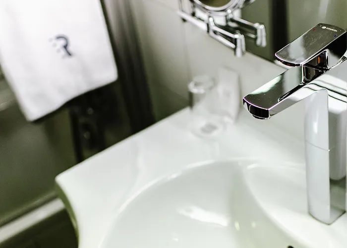 로얄 파크 부티크 호텔 4*