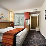 رويال بارك البوتيكي 4*